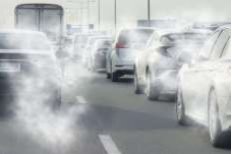 I cittadini che vogliono chiedere i danni per lo smog in Pianura Padana: “Potenziali risarcimenti miliardari”